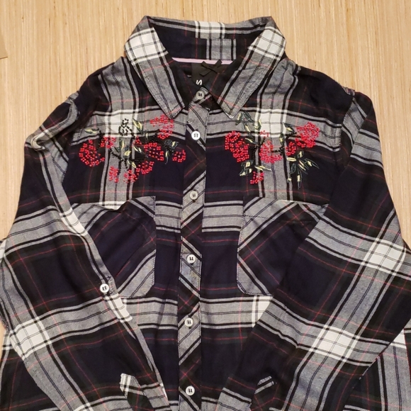 Nanette Lepore Navy Blue beaded plaid top - Picture 2 of 4